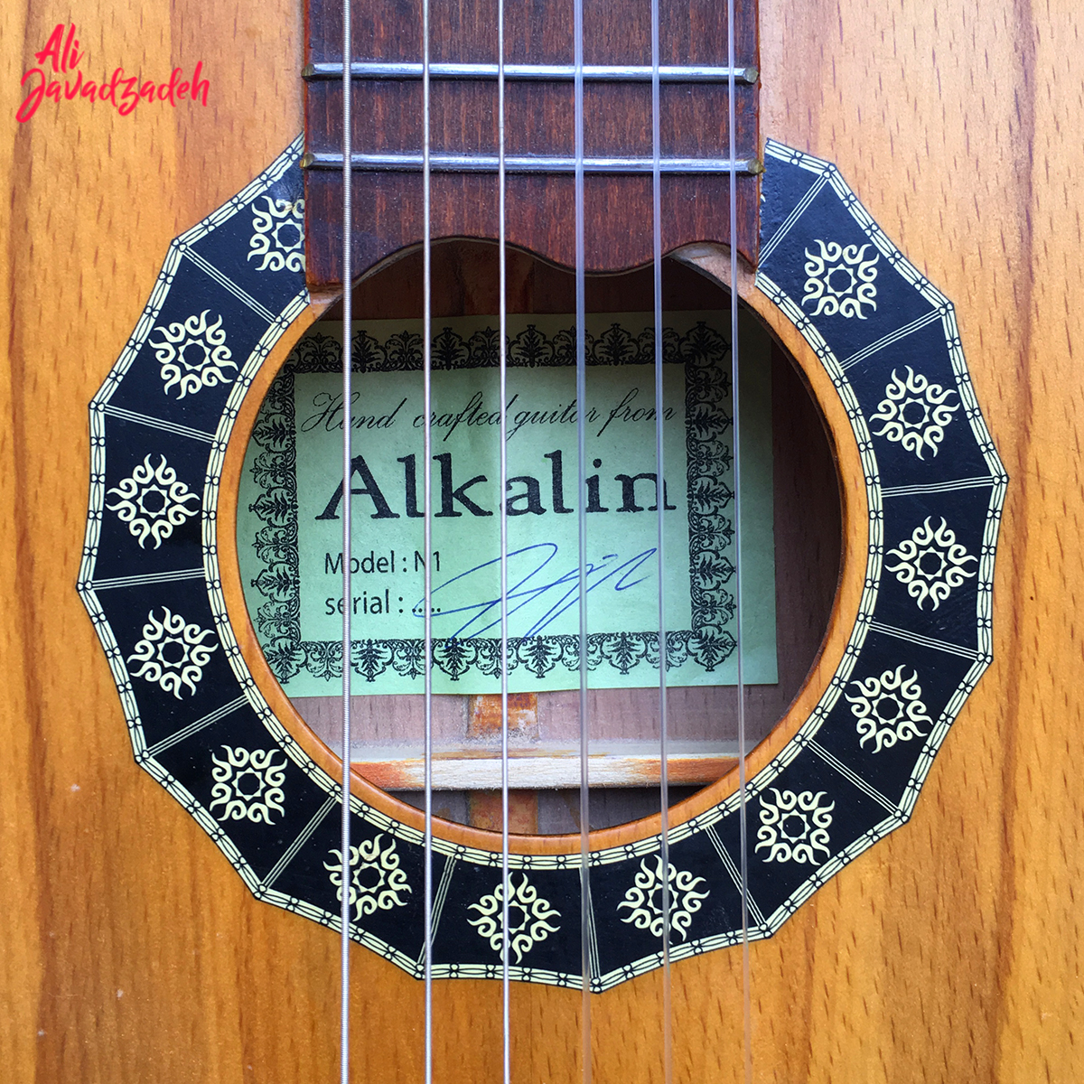 گیتار کلاسیک آلکالین مدل N1-1 تین بادی